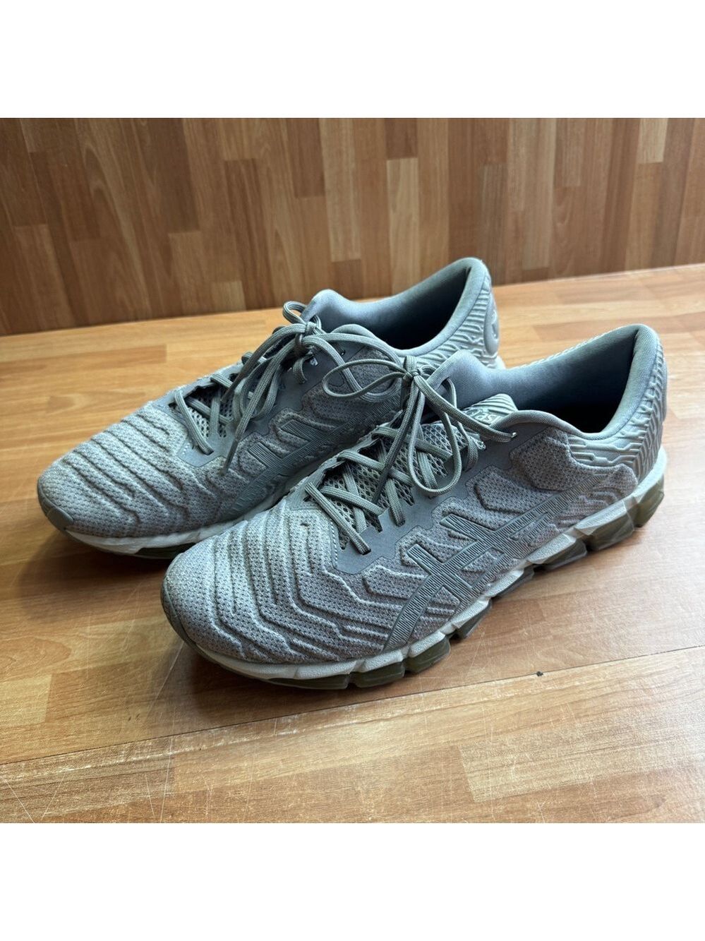 ASICS GEL-QUANTUM 360 5 sneakers, gray, size 10.5